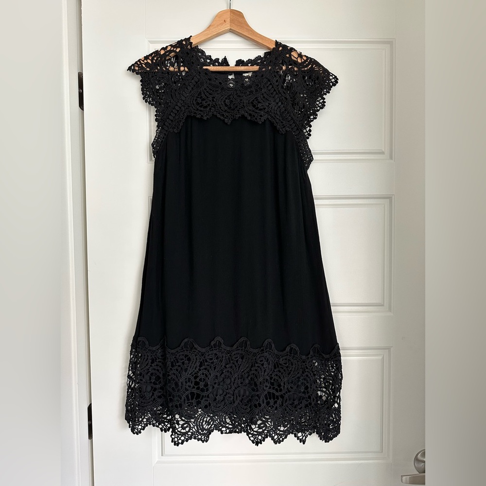 Black Lace Boutique Dress! EUC!